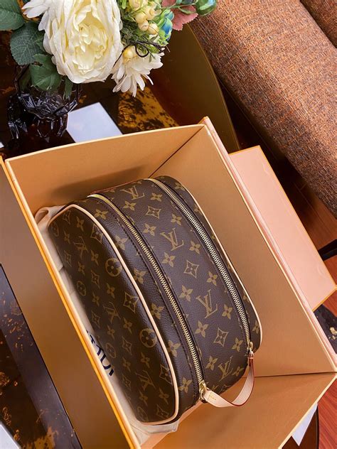 louis vuitton king size toiletry bag fake|are louis vuitton bags real.